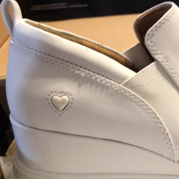 Bnib nurse mates size 7 - Picture 8 of 8